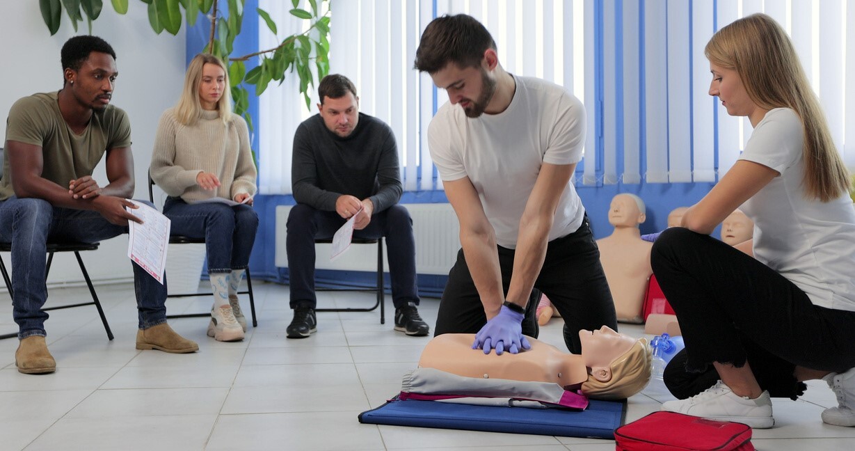 PADI Emergency Oxygen Provider Course